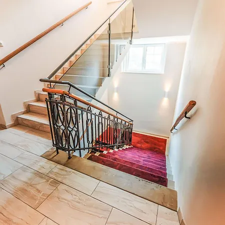 Hiss By Interhome バードガシュタイン